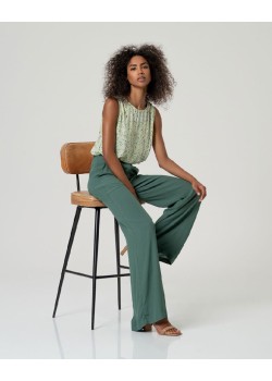 PANTALÓN RECTO CON BOLSILLOS. 2