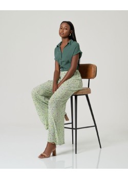 Pantalon amplio Verde Empolvado 2