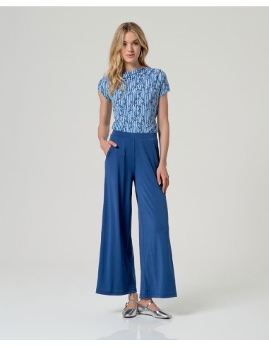 Pantalón ancho. Azul