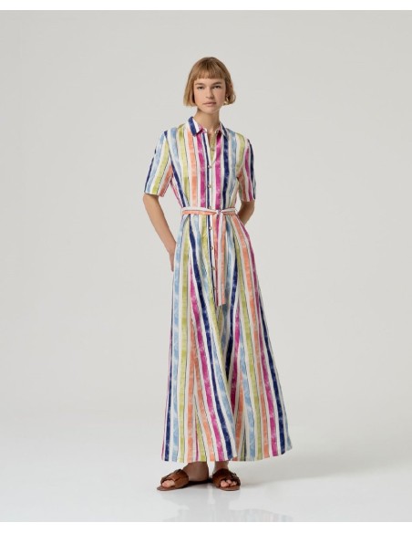 Vestido camisero de manga corta .