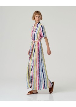 Vestido camisero de manga corta . 2