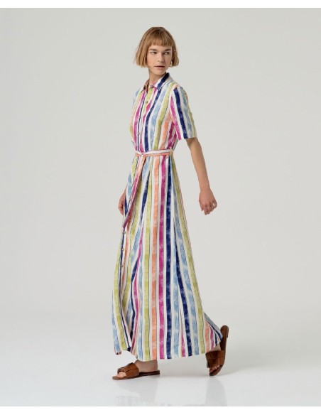 Vestido camisero de manga corta .