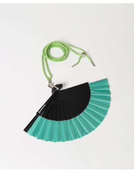 Mini abanico bicolor con cordón para colgar Negro