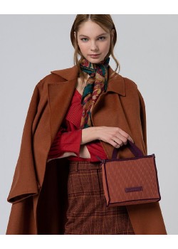 BOLSO BANDOLERA DE PUNTO CON CREMALLERA DOBLE ASA.