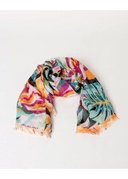 Pañuelo rectangular estampado .