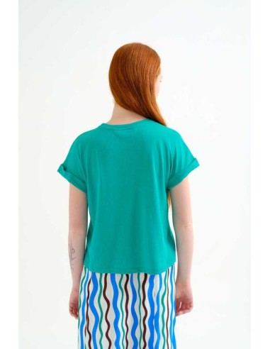 CAMISETA BÁSICA VERDE.