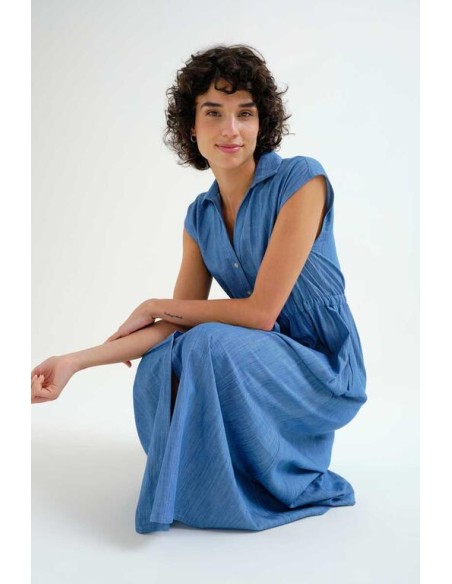 VESTIDO MIDI 100% ALGODÓN CHAMBRAY AZUL CLARO.