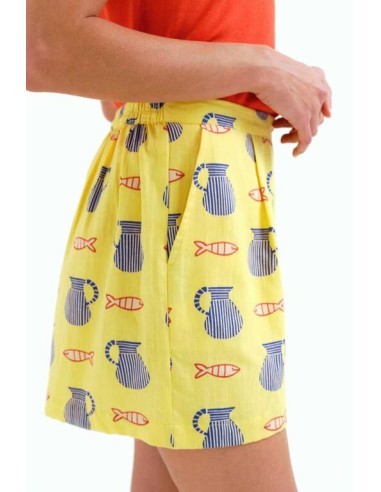 SHORTS CON ESTAMPADO BRAVA.