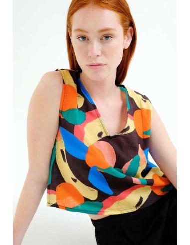 TOP CON ESTAMPADO TUTTI FRUTTI BIG.