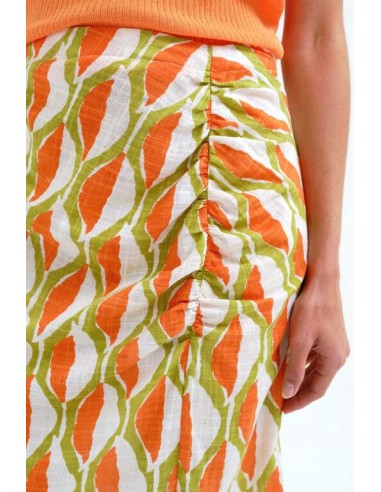 FALDA MIDI CON ESTAMPADO ALOE.