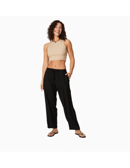 PANTALÓN NEGRO RECTO.