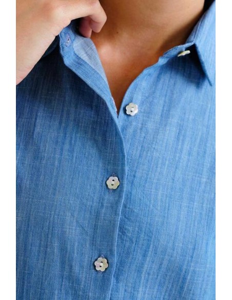 CAMISA 100% ALGODÓN CHAMBRAY AZUL CLARO.