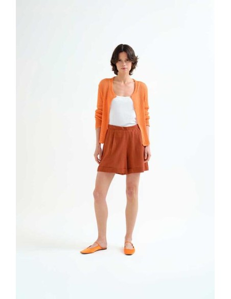 CHAQUETA DE PUNTO NARANJA.