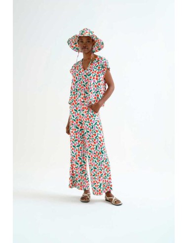 TOP PLAYERO CON ESTAMPADO GUINDA.