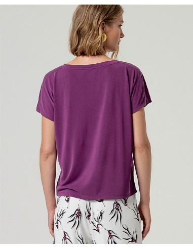 CAMISETA SIN MANGAS,ESCOTE PICO.