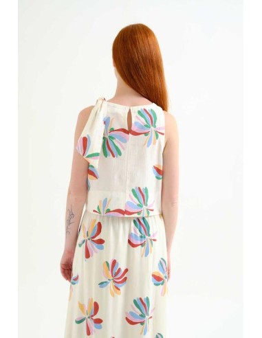 TOP CON ESTAMPADO MORNARDA.