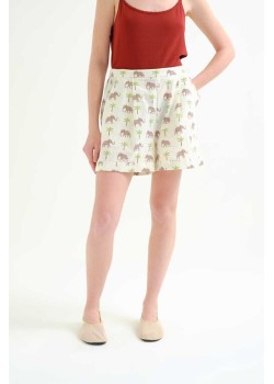 SHORTS CON ESATMPADO ELEFANTE.
