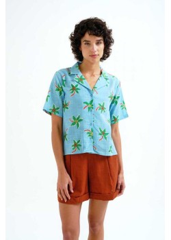 CAMISA CON ESTAMPADO COCOTERO SMALL.