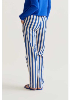 PANTALÓN CON ESTAMPADO BAMBOO BLUE. 2