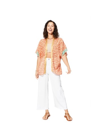KIMONO ESTAMPADO,MANGA CORTA.