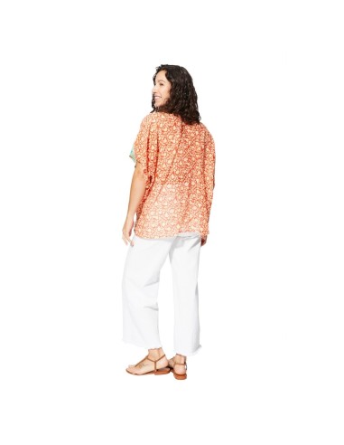 KIMONO ESTAMPADO,MANGA CORTA.