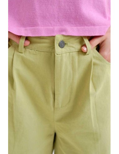 SHORTS VERDE 100& ALGODÓN.