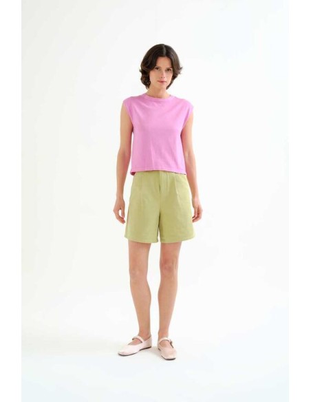 SHORTS VERDE 100& ALGODÓN.