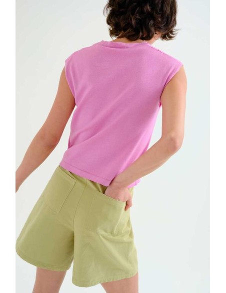 SHORTS VERDE 100& ALGODÓN.
