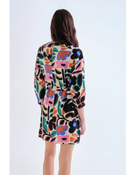 VESTIDO CORTO CON ESTAMPADO NEO GARDEN.