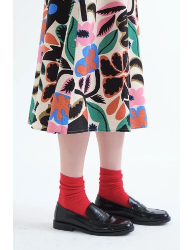 FALDA MIDI CON ESTAMPADO NEO GARDEN.