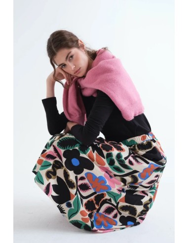 FALDA MIDI CON ESTAMPADO NEO GARDEN.