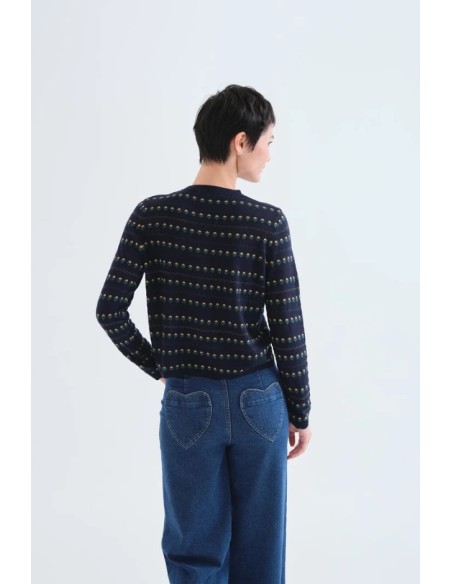 CHAQUETA DE PUNTO AZUL MARINO CON FLORES BORDADAS.