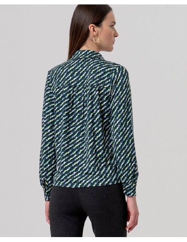 CAMISA AMPLIA ESTAMPADO GEOMÉTRICO.