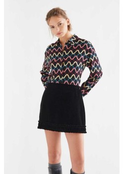 CAMISA CON ESTAMPADO SKEIN.