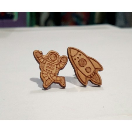 Pendientes de madera cohete y astronauta